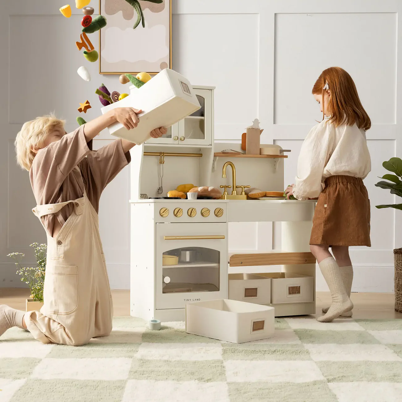 Small Space Solutions for Fitting a Play Kitchen Indoors
